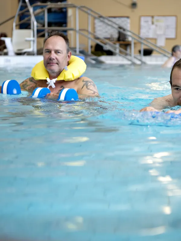 Sådan påvirker varmtvandstræning kroppen